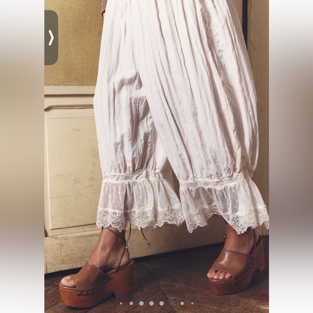 Free People Lace Trimmed Cream Cropped Pants “Forever Young Bloomer Pant”
